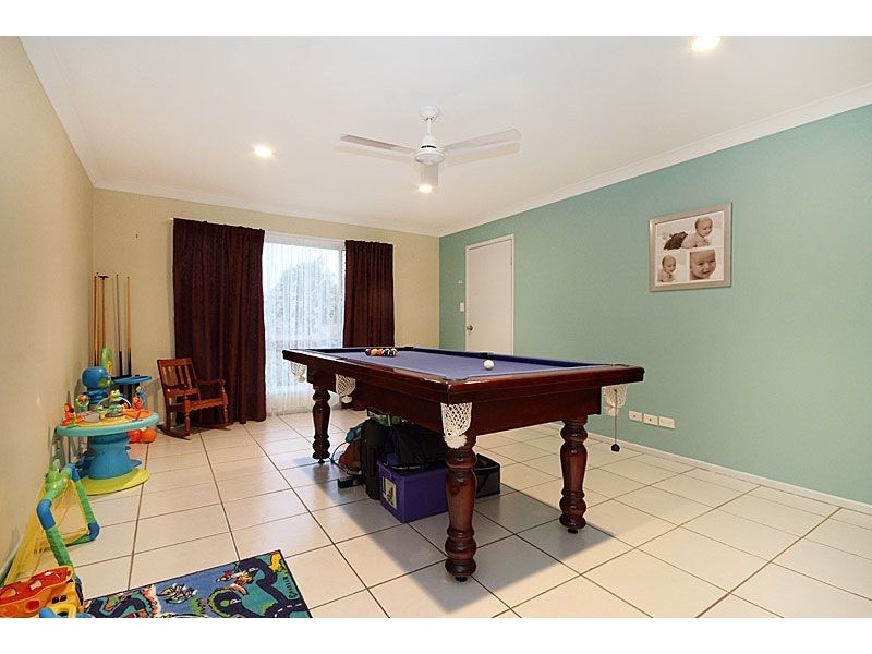 5 Karnak Ct, Camira QLD 4300