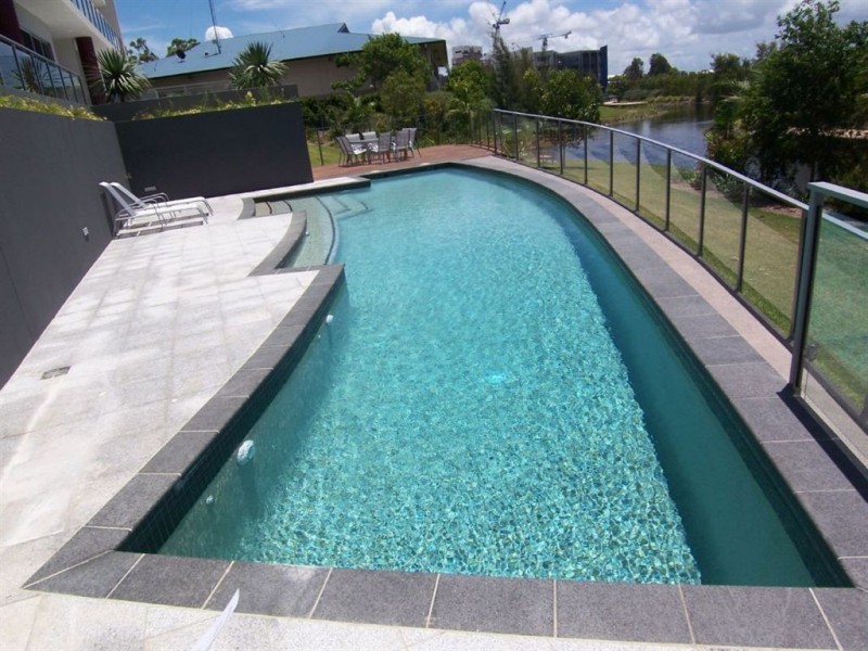 117/2-4 Riverwalk Ave, Robina QLD 4226