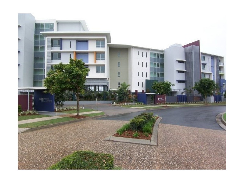 117/2-4 Riverwalk Ave, Robina QLD 4226