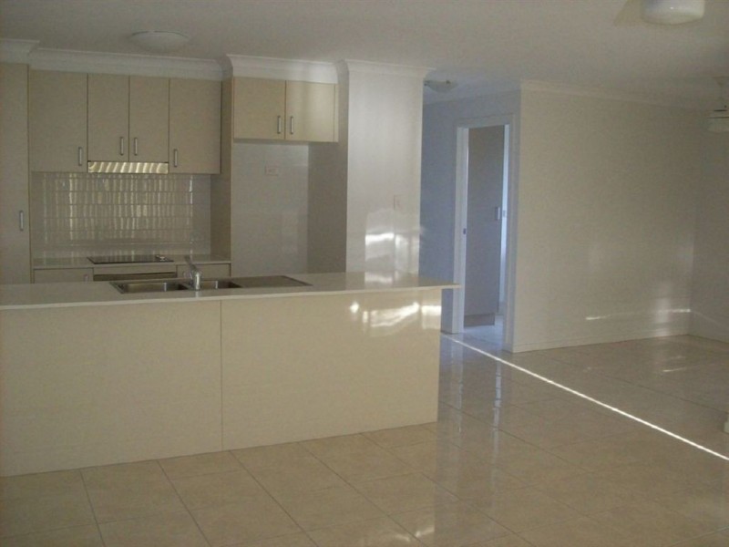 38 Drewett Ave, Redbank Plains QLD 4301