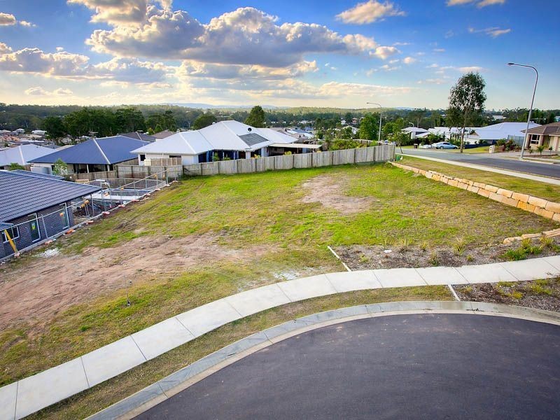 26 Patricius Place, Augustine Heights QLD 4300