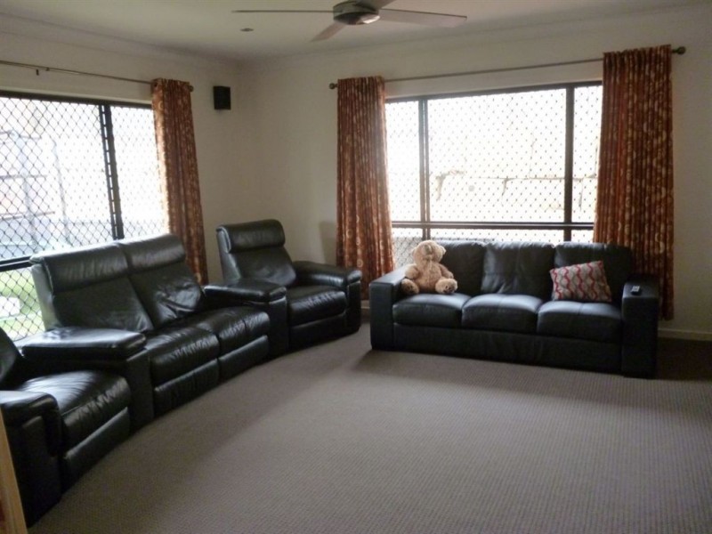 Augustine Heights QLD 4300