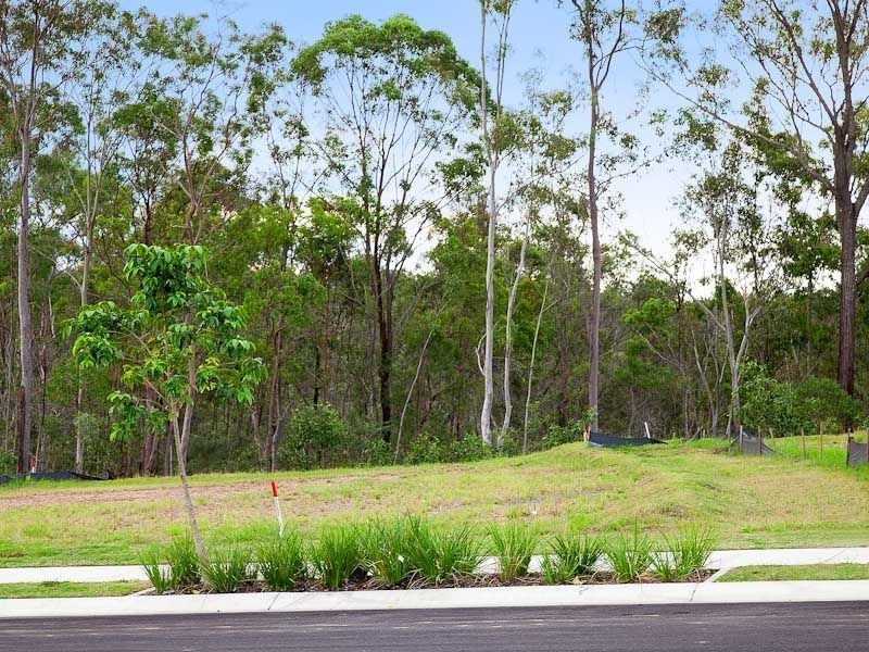 27 Crest Ridge Parade, Brookwater QLD 4300