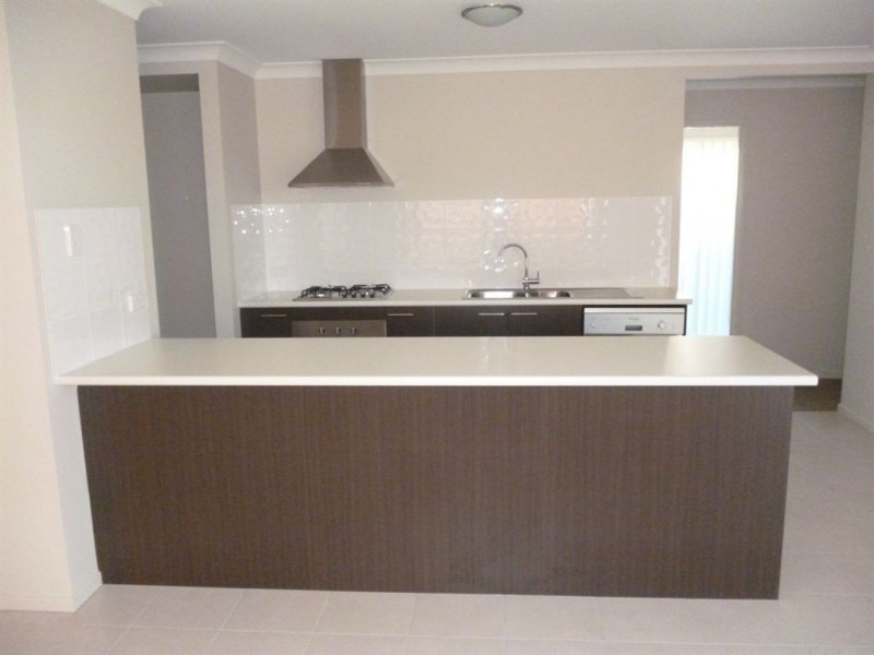 Augustine Heights QLD 4300