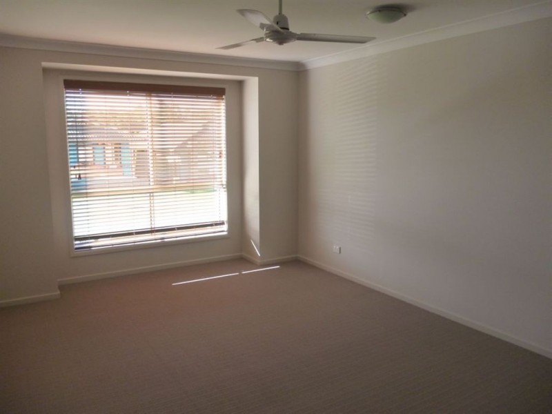 Augustine Heights QLD 4300