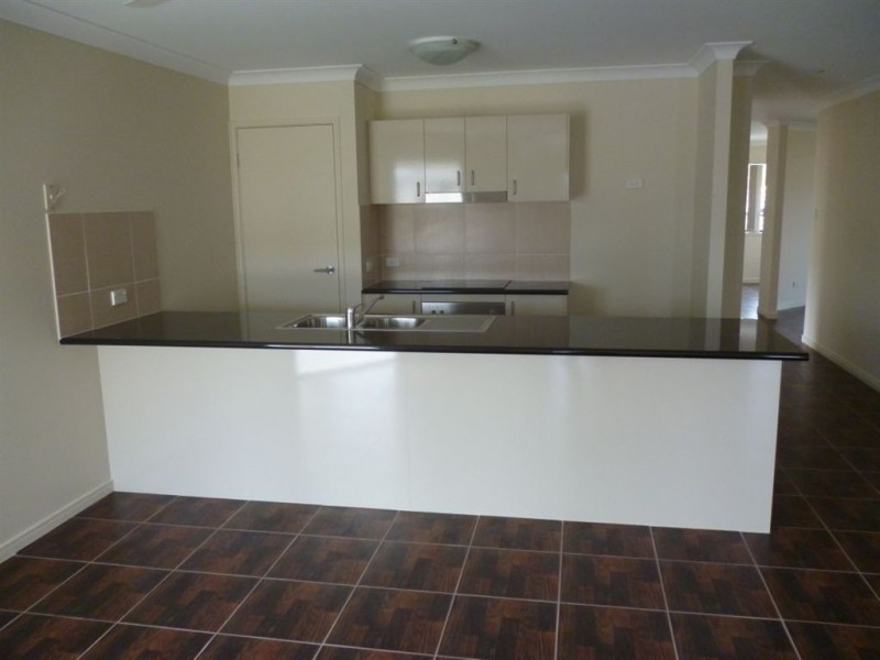 Augustine Heights QLD 4300