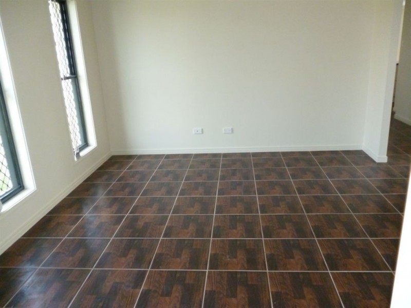 Augustine Heights QLD 4300