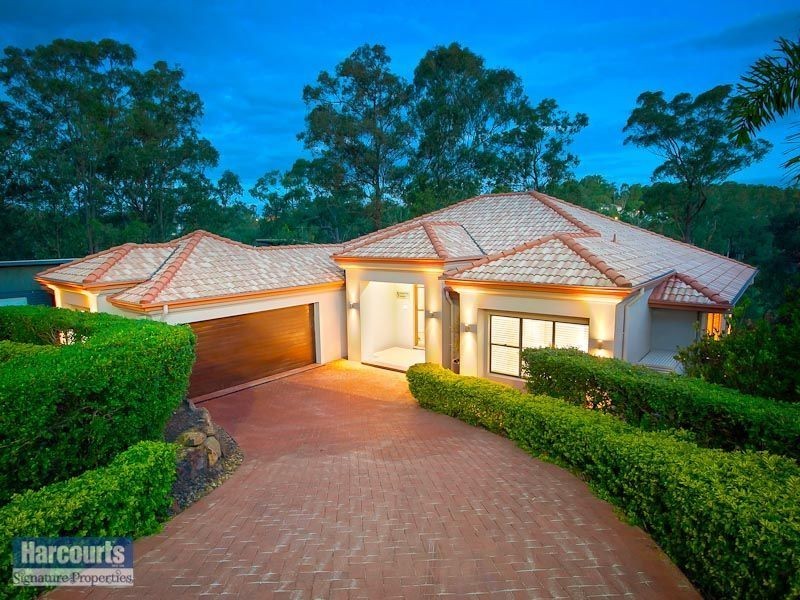 5 Fernbrook Close, Brookwater QLD 4300
