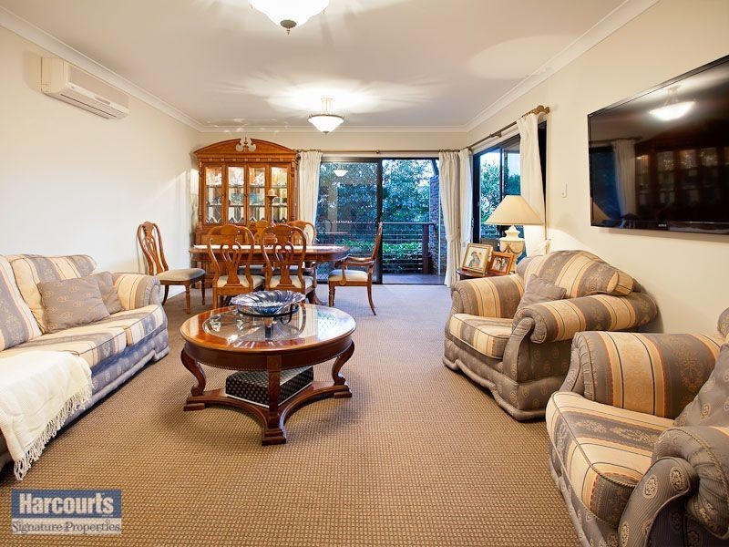 9 Kookaburra Place, Brookwater QLD 4300