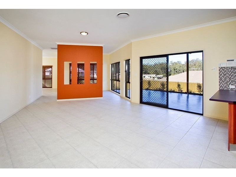 10 Thagaste Close, Augustine Heights QLD 4300