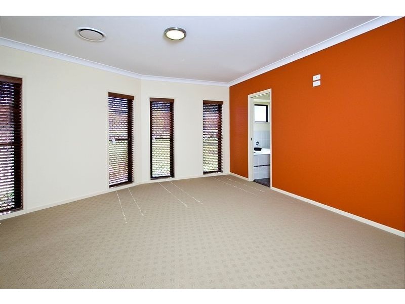 10 Thagaste Close, Augustine Heights QLD 4300