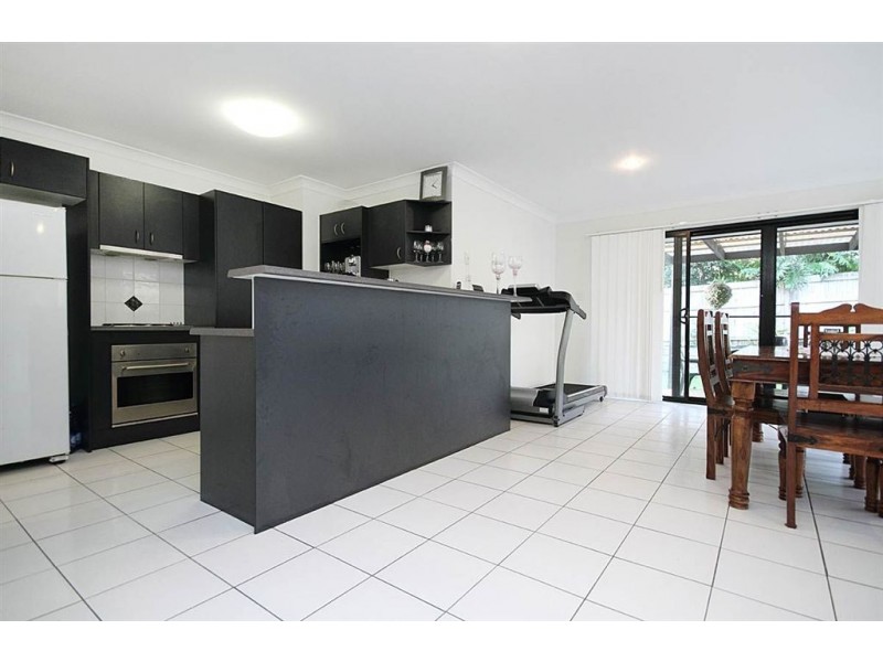 19 Davies St, Goodna QLD 4300