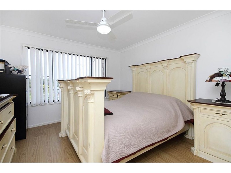 19 Davies St, Goodna QLD 4300