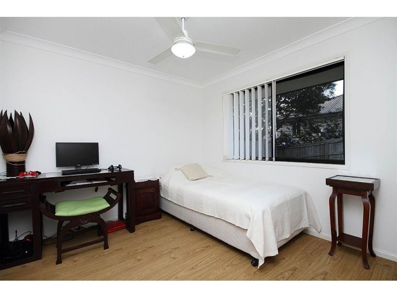 19 Davies St, Goodna QLD 4300