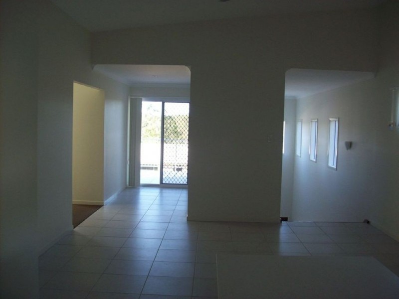 23 Greentrees Tce, Springfield Lakes QLD 4300