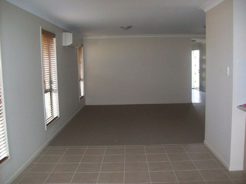 Augustine Heights QLD 4300