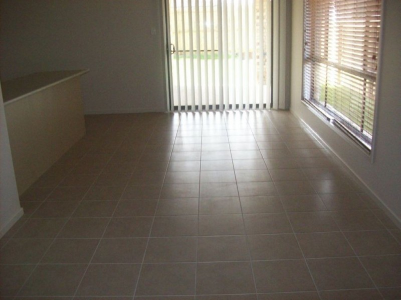 Augustine Heights QLD 4300