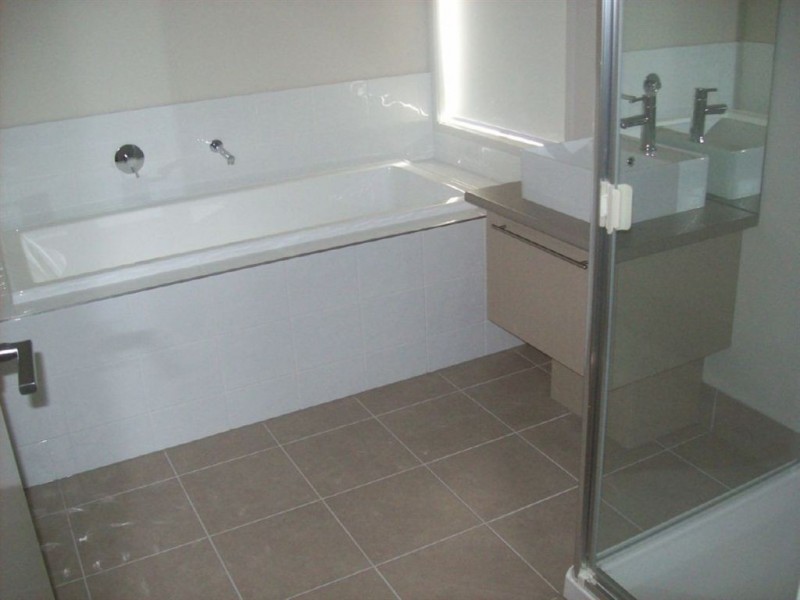 Augustine Heights QLD 4300