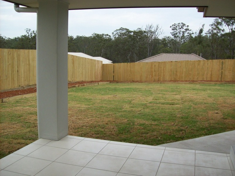 Augustine Heights QLD 4300