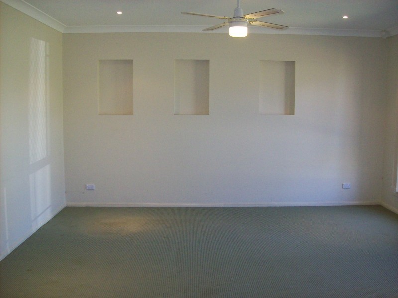 Springfield Lakes QLD 4300