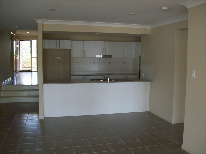 Springfield Lakes QLD 4300