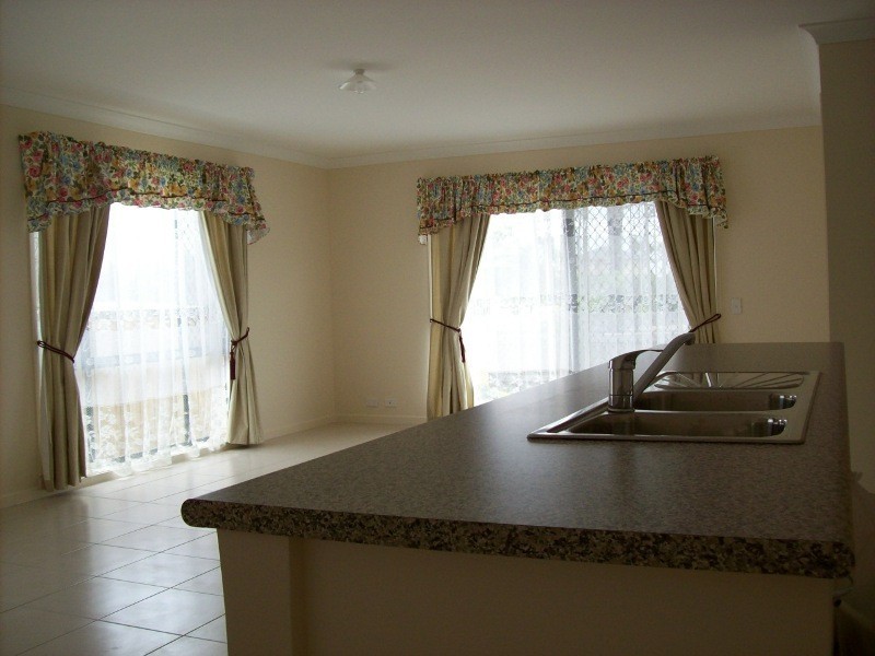 Springfield Lakes QLD 4300