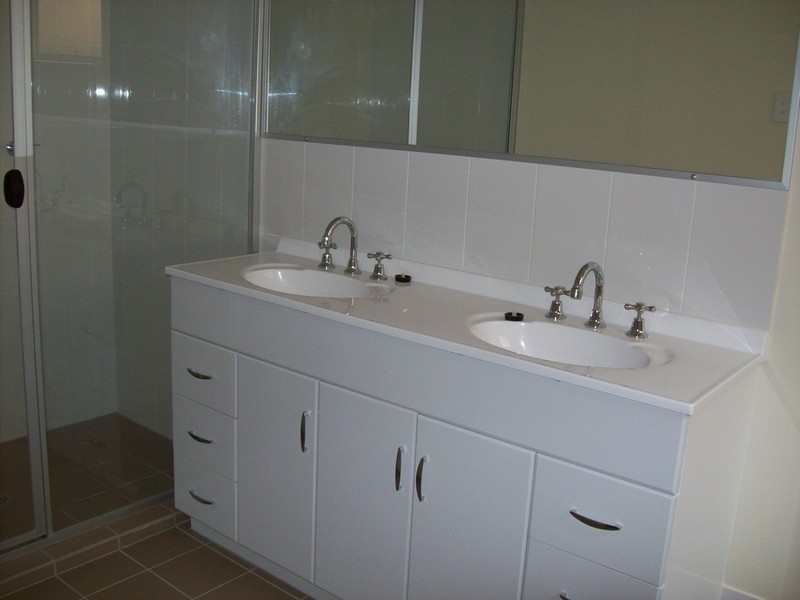 Springfield Lakes QLD 4300