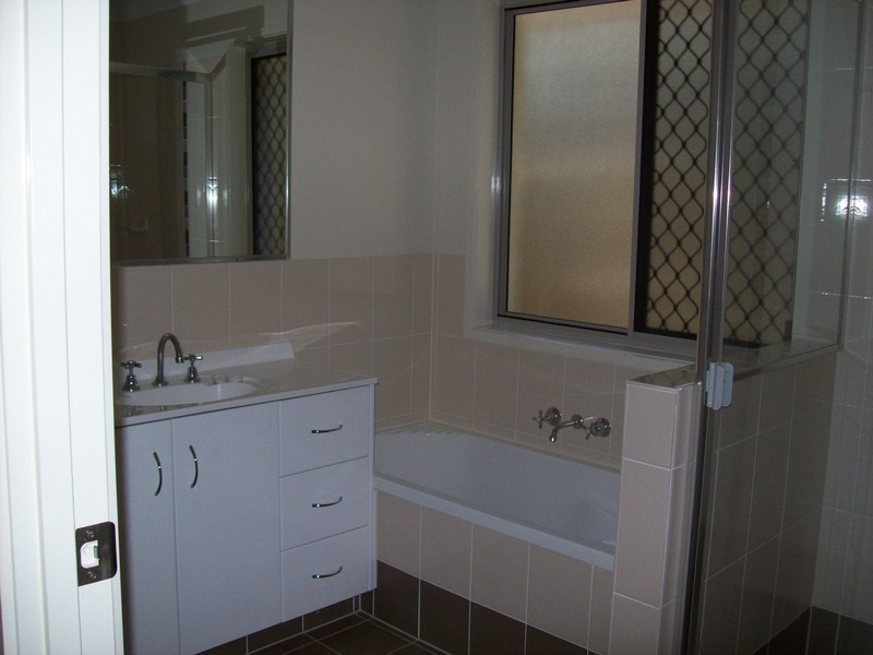 Springfield Lakes QLD 4300