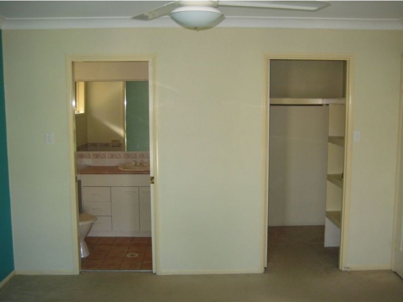 13 Toomba Place, Forest Lake QLD 4078