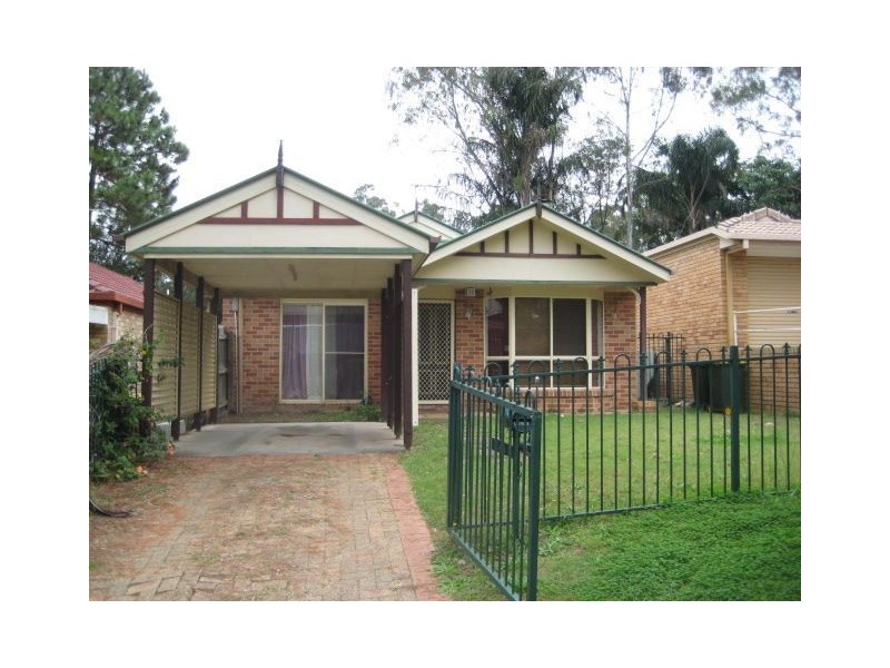 16 Murray Place, Forest Lake QLD 4078