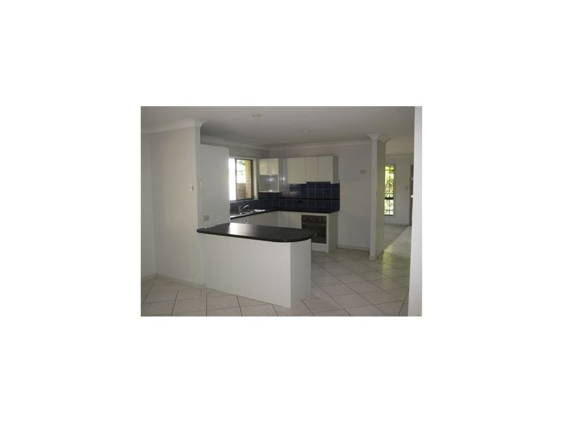 11 Leyburn Crescent, Forest Lake QLD 4078