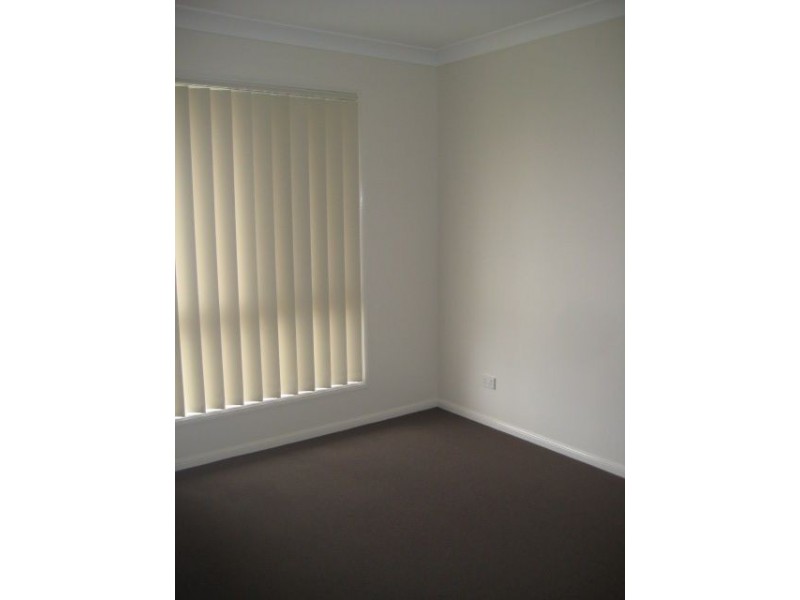 7 Talty Rise, Regents Park QLD 4118