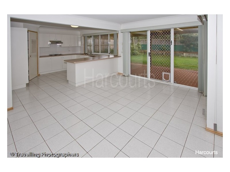 23 Mitchell Place, Forest Lake QLD 4078