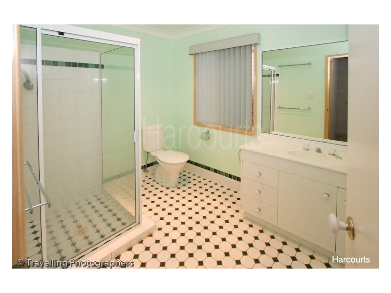 23 Mitchell Place, Forest Lake QLD 4078