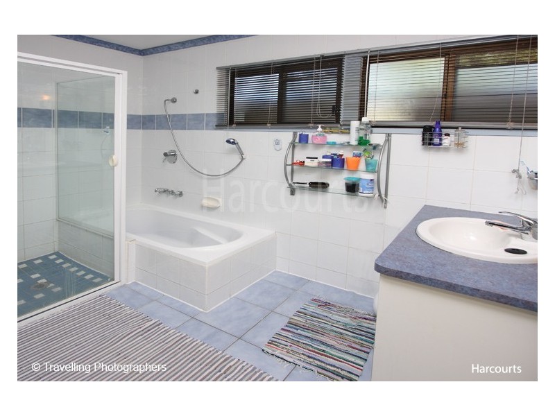 95 Addison Road, Camira QLD 4300