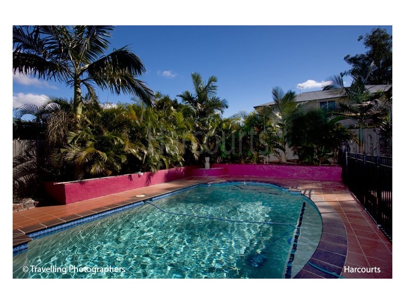 10 Canterbury Close, Forest Lake QLD 4078