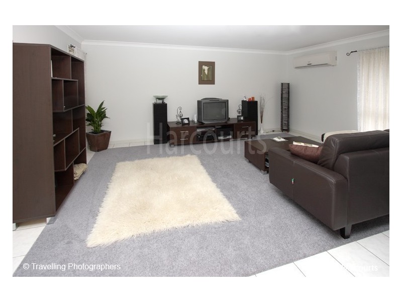 5 Stanford Place, Forest Lake QLD 4078