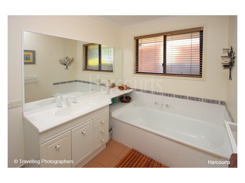 10 NEBO CLOSE, Forest Lake QLD 4078