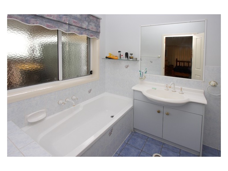 7 LEYBURN CRECENT, Forest Lake QLD 4078