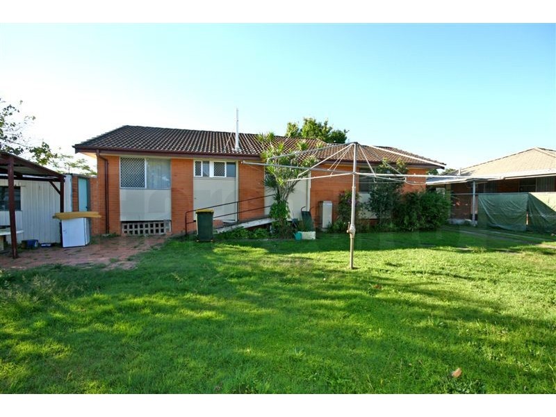 28 Stephen Street, Carole Park QLD 4300