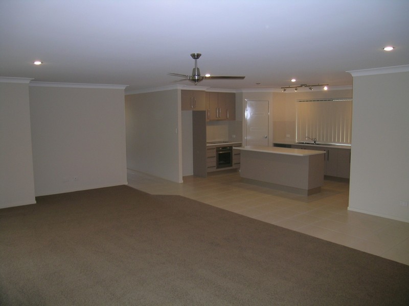 35 Snowy River Circuit, Forest Lake QLD 4078