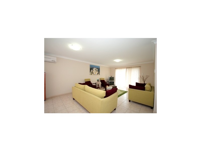 29 Hinchinbrook Cct, Forest Lake QLD 4078