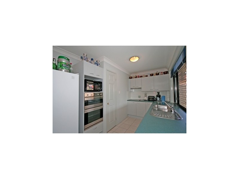 39 Cascade Drive, Forest Lake QLD 4078