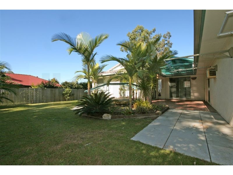 11 Cunningham Place, Forest Lake QLD 4078