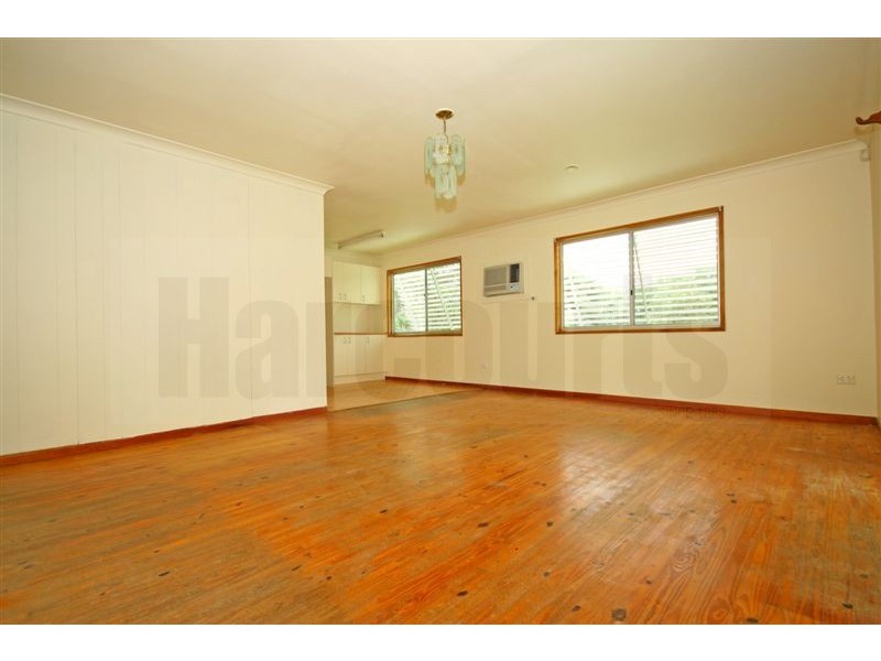 138 Van Dieren Road, Pallara QLD 4110