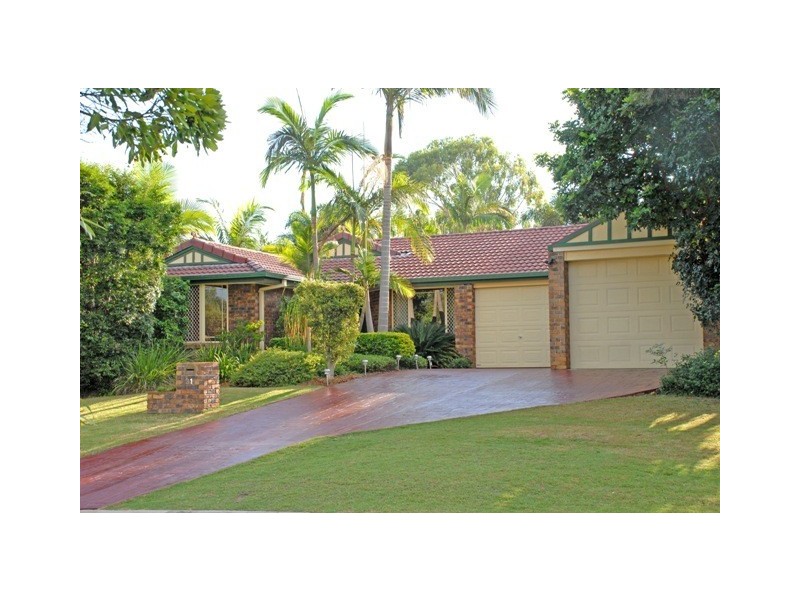 31 Serrata Cct, Forest Lake QLD 4078