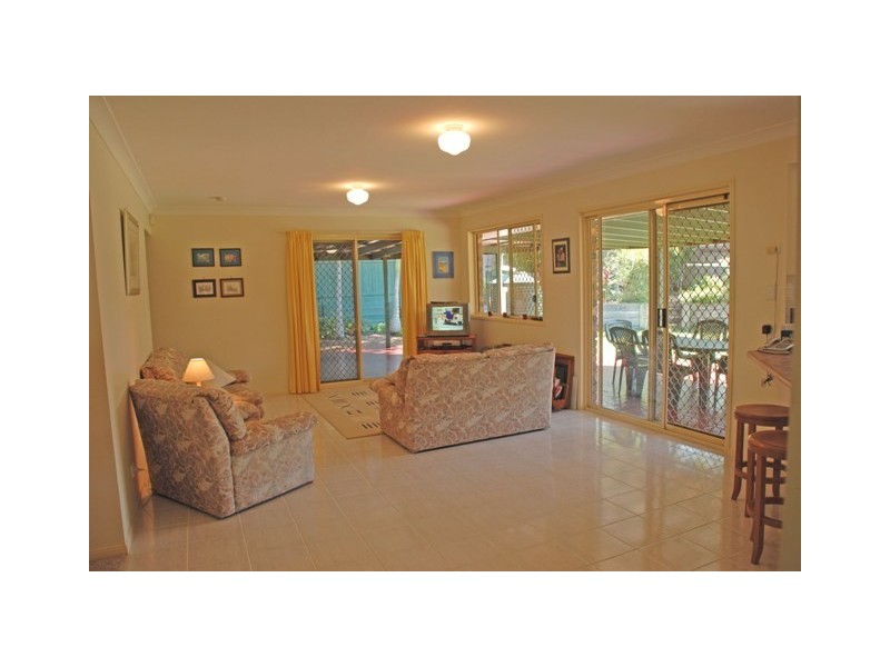 31 Serrata Cct, Forest Lake QLD 4078