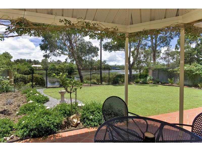39 Alexandrina Cct, Forest Lake QLD 4078