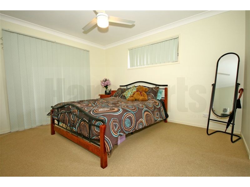 29 Jupiter Street, Springfield Lakes QLD 4300