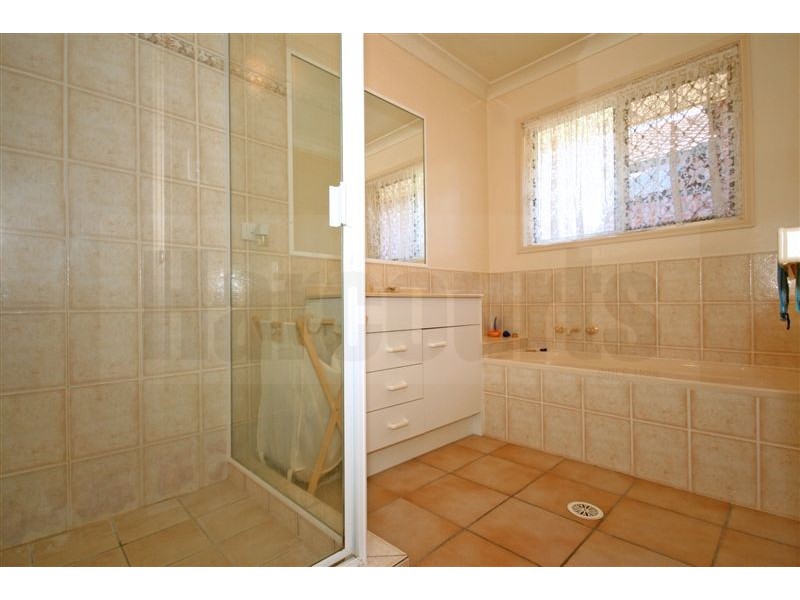 9 Bannister Place, Forest Lake QLD 4078